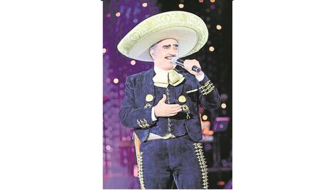Hacen más de 10 mil prendas para la serie de Vicente Fernández