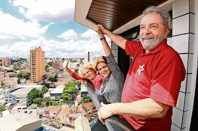 Brasil: Dilma y simpatizantes expresan apoyo a Lula da Silva