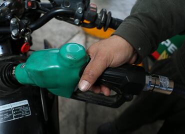 Diputados rechazan reducir 50% de impuesto en gasolinas