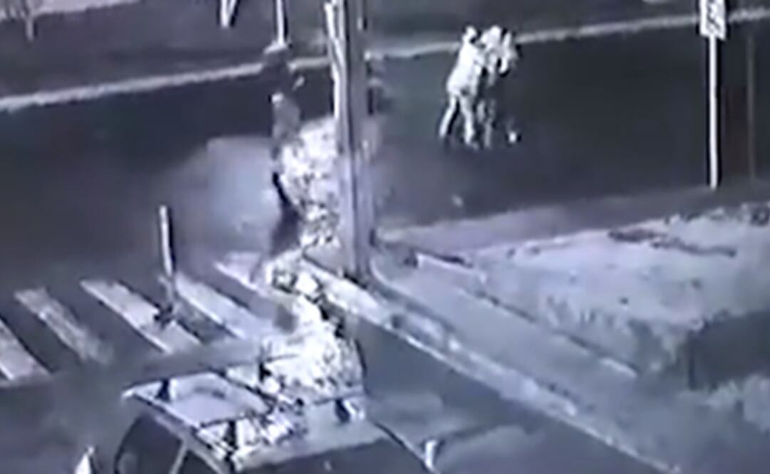 Cuatro hombres sometieron a un joven y lo subieron a un auto. ( Foto: Especial )