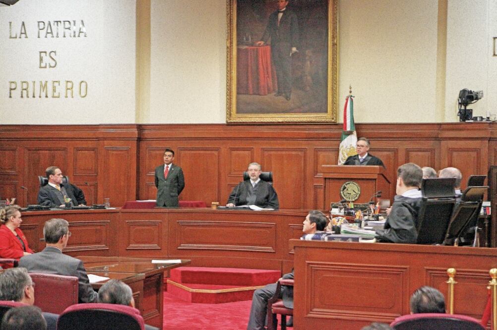Es posible que el máximo tribunal discuta el polémico tema hasta finales de 2017 o incluso en 2018 (ESPECIAL)