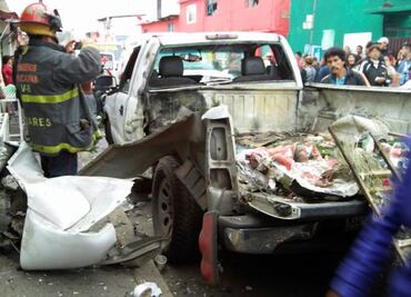 Deja dos heridos explosión de pirotecnia en Naucalpan