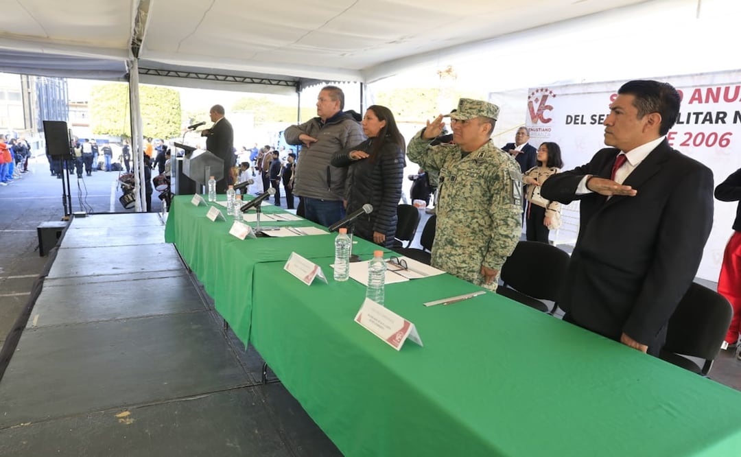 Evelyn Parra dará apoyo económico a jóvenes sorteados para el Servicio Militar en Venustiano Carranza. Foto: Especial