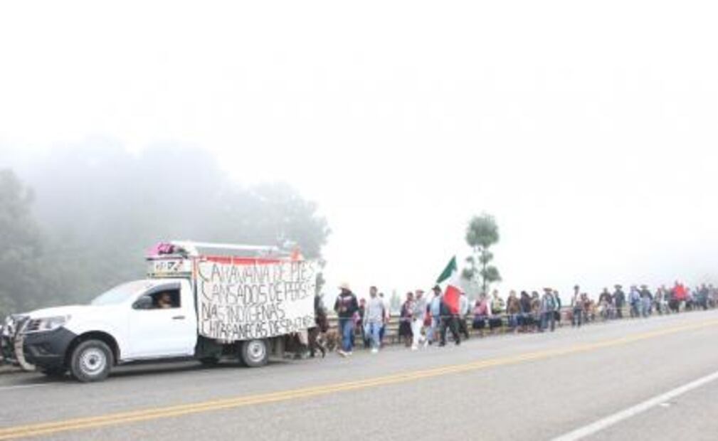 En Chiapas, dejan sin ayuda a caravana de indígenas desplazados 
