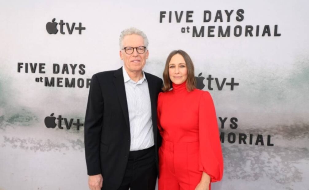 Carlton Cuse mezcla géneros en "Five days at memorial"; le interesa contar una historia situada en México