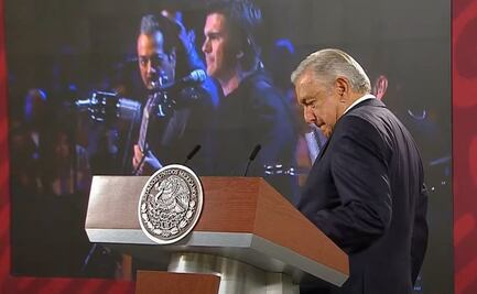 "Para nuestros paisanos", ahora AMLO pone en la mañanera "La Jaula de Oro" de Los Tigres del Norte 