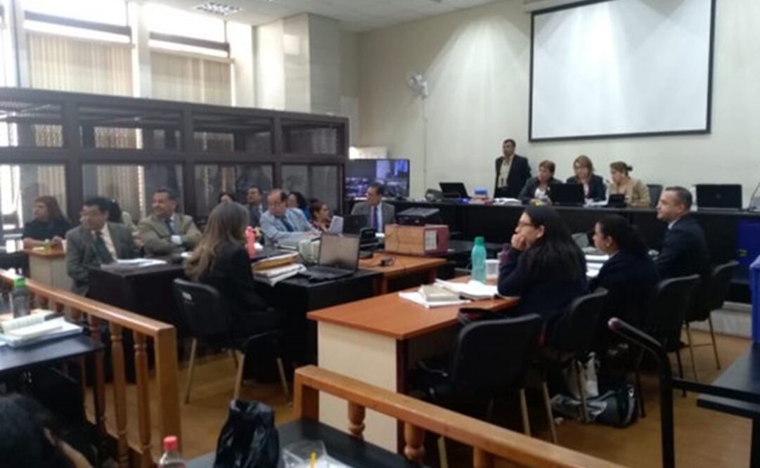 Abogados defensores y autoridades judiciales participan en el juicio en contra de la agrupación criminal. Foto: Ministerio Público de Guatemala