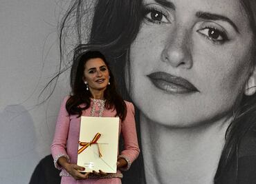 Penélope Cruz recibe en España el Premio Nacional de Cinematografía