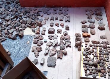 Maestro de primaria coleccionó más de 900 reliquias arqueológicas; ahora su hija las regresa al INAH