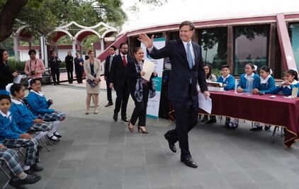 EU y México trabajan en equipo para fortalecer lazos: Landau