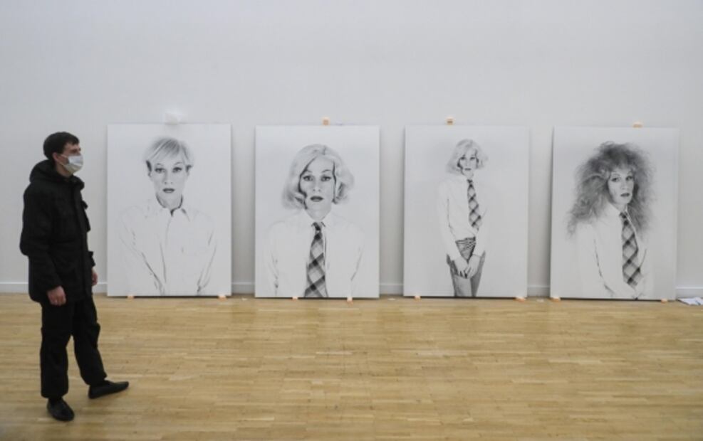 Exposición de Andy Warhol desembarca en Moscú