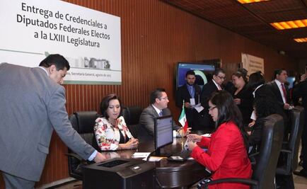 Inicia credencialización de diputados en San Lázaro