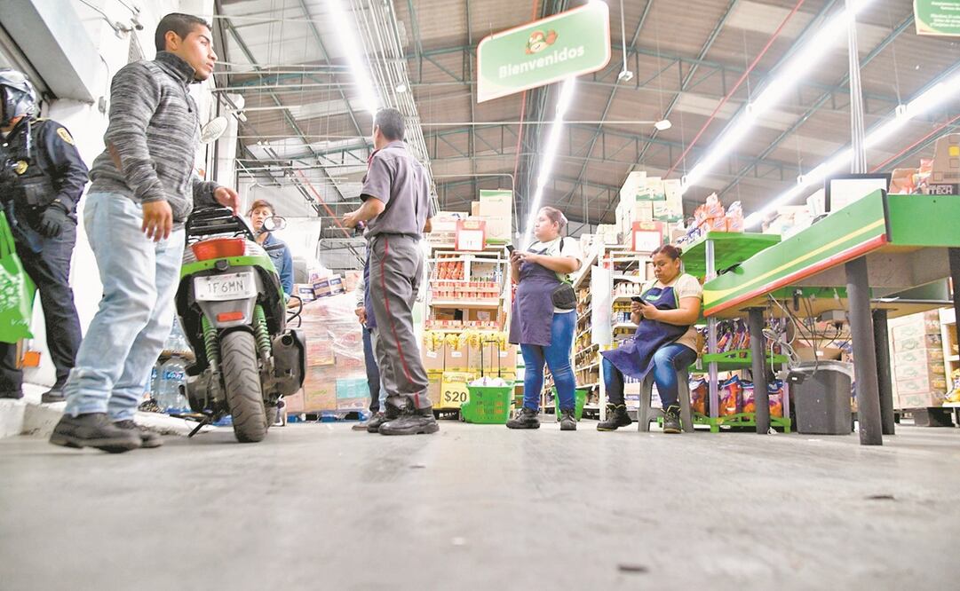 El “robo hormiga” aumenta en esta época en los supers. Foto: ARCHIVO EL UNIVERSAL
