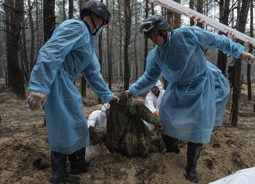 Ucrania exige justicia tras hallazgo de cadáveres