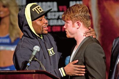 Floyd pide a 'GGG' aceptar a 'Canelo'