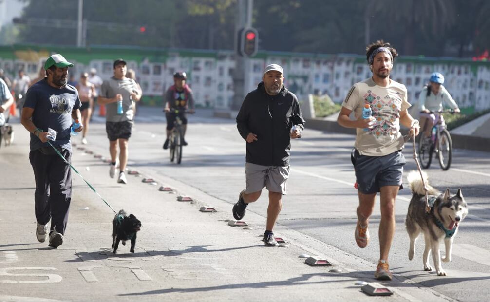 Corredores y ciclistas. Foto: Especial