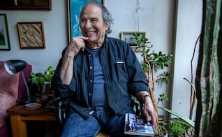 Llaman a campaña de donación a favor del escritor Héctor Manjarrez