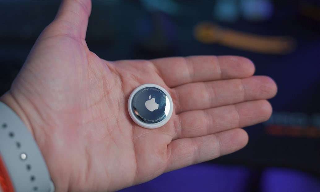 El AirTag funciona a través del Bluetooth y la red "Buscar". Foto: Unsplash