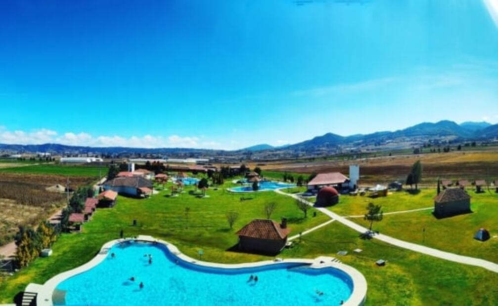 Parque Acuático Santa Ana: aguas termales y toboganes en Hidalgo