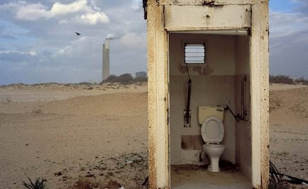 Pantalla de celular tiene 30 veces más bacterias que el baño