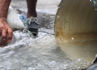 Autoridades de Ecatepec investigan red de "huachicoleros" de agua potable