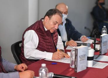 Firma Durazo manifiesto de solvencia moral e integridad pública