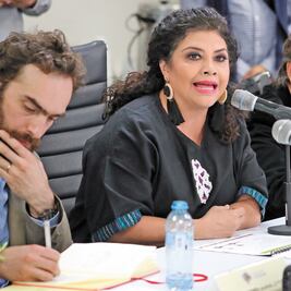 Roja recepción a la Guardia en Iztapalapa