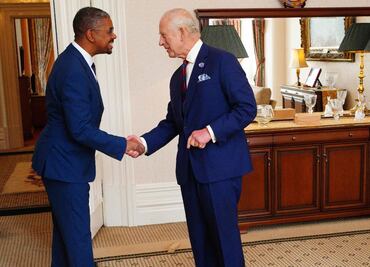 Dimite el primer ministro de Gales tras escándalo por una donación de un empresario convicto