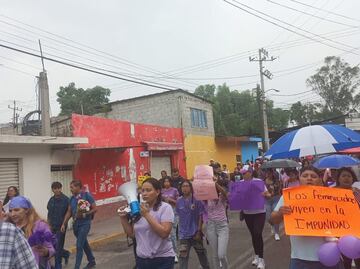 Exigen justicia para Karla Guadalupe, menor encontrada sin vida en un deportivo de Tlalnepantla