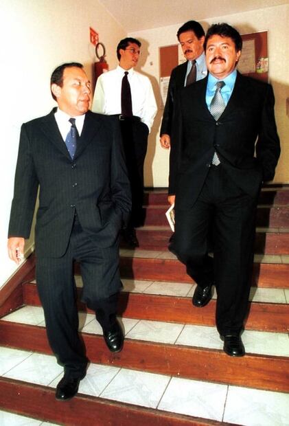 Zambrano abre la puerta del PRD a Monreal; "hace rato que su papel no está allá, sino acá"