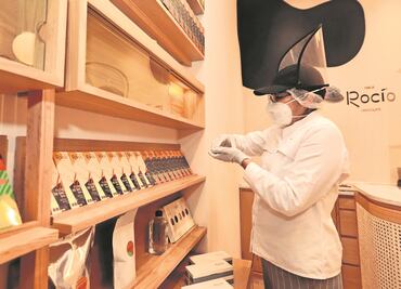 Finos, con sabor a la 4T y en medio de la polémica: Así son los chocolates de los hijos de AMLO