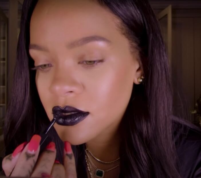 Dark lips: el mejor color de labios para el verano