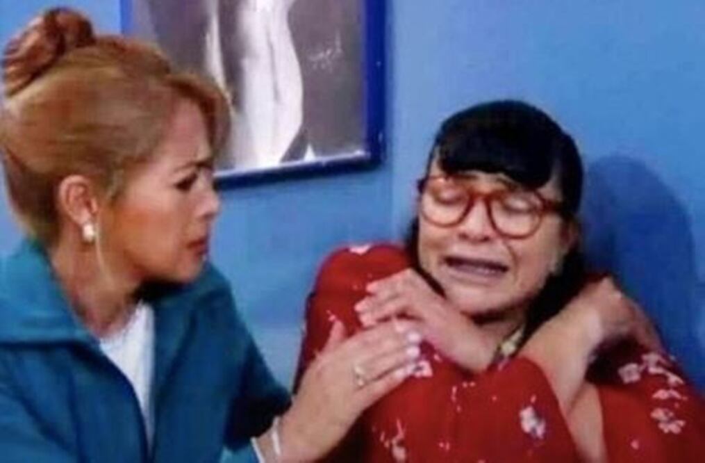 Los mejores memes que dejó el reencuentro entre Paul Stanley y Mario Bezares. Foto: Redes sociales