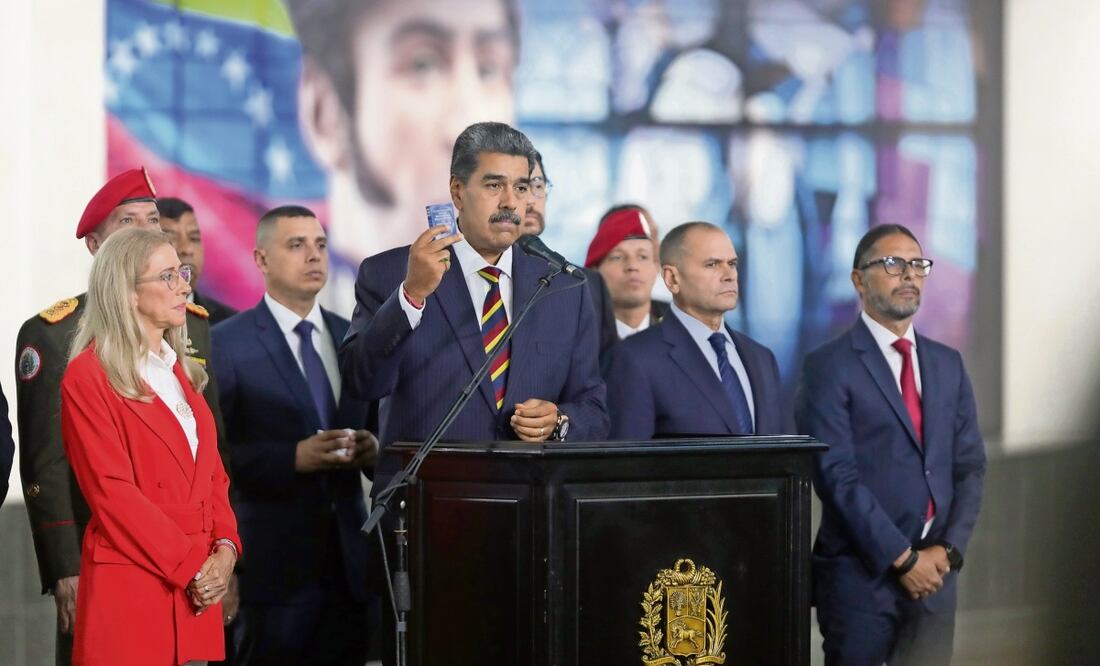 Nicolás Maduro dijo que enfrenta un “golpe de Estado cibernético”. Foto: EFE