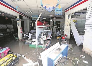 Denuncian ante FGR a funcionarios por muerte de 14 pacientes del IMSS en Tula por inundación