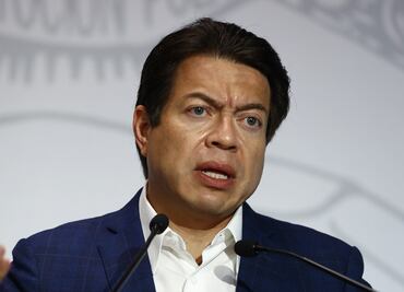 Felicitan 38 senadores a Mario Delgado; piden unidad para Morena