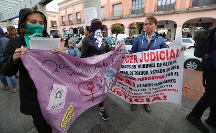 Mujeres protestan para exigir justicia por caso Ingrid Escamilla en Toluca