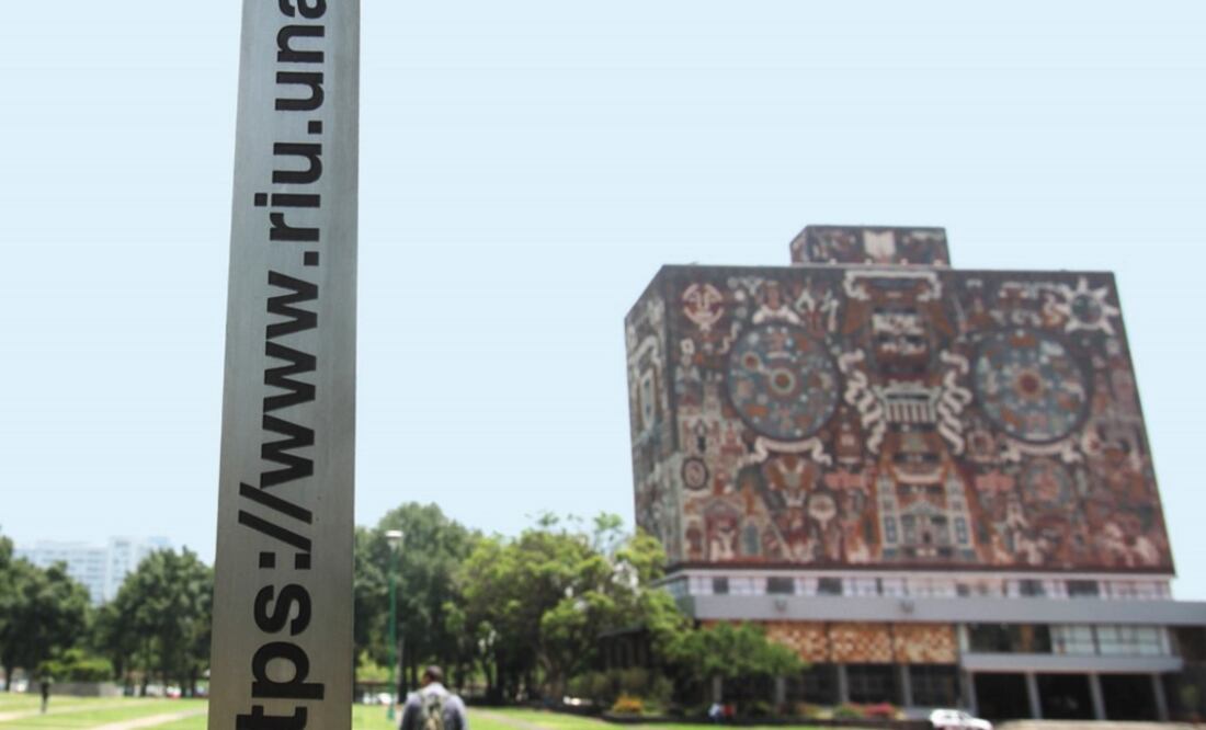 Dozens of institutions and schools have no internet access now - Photo: File Photo/EL UNIVERSAL