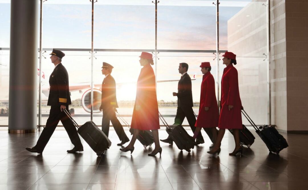 Fallece Capitán en pleno vuelo; pasajeros aplauden a miembros de la tripulación. Foto: Cortesía/Avianca