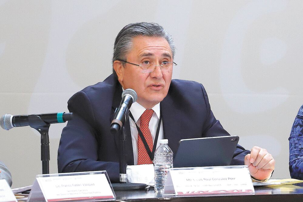 Luis Raúl González Pérez participó en el conversatorio Reparación Integral del Daño en Casos de Violaciones Graves a Derechos Humanos en México. ARCHIVO EL UNIVERSAL