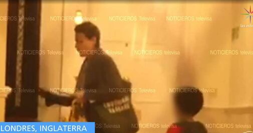 Televisa capta a Karime Macías en Londres; huye de las cámaras y olvida a su hijo