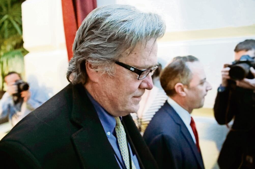 Justificación. Según fuentes de la Casa Blanca, la salida de Stephen Bannon del Comité de Seguridad Nacional no implica una degradación, sino que ya cumplió su misión (AP)