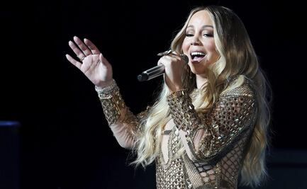 Santa Claus llama a Mariah Carey para iniciar la Navidad