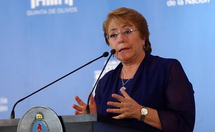 "Mucha fuerza y ánimo", pide Bachelet a chilenos afectados por sismo