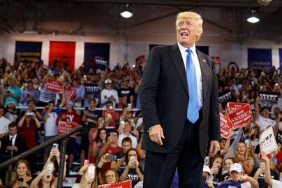 Donald Trump sufragó demandas con dinero de su fundación: WP