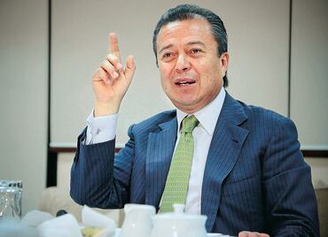 Opiniones contra Miranda Nava son ‘cargados prejuicios’: Camacho