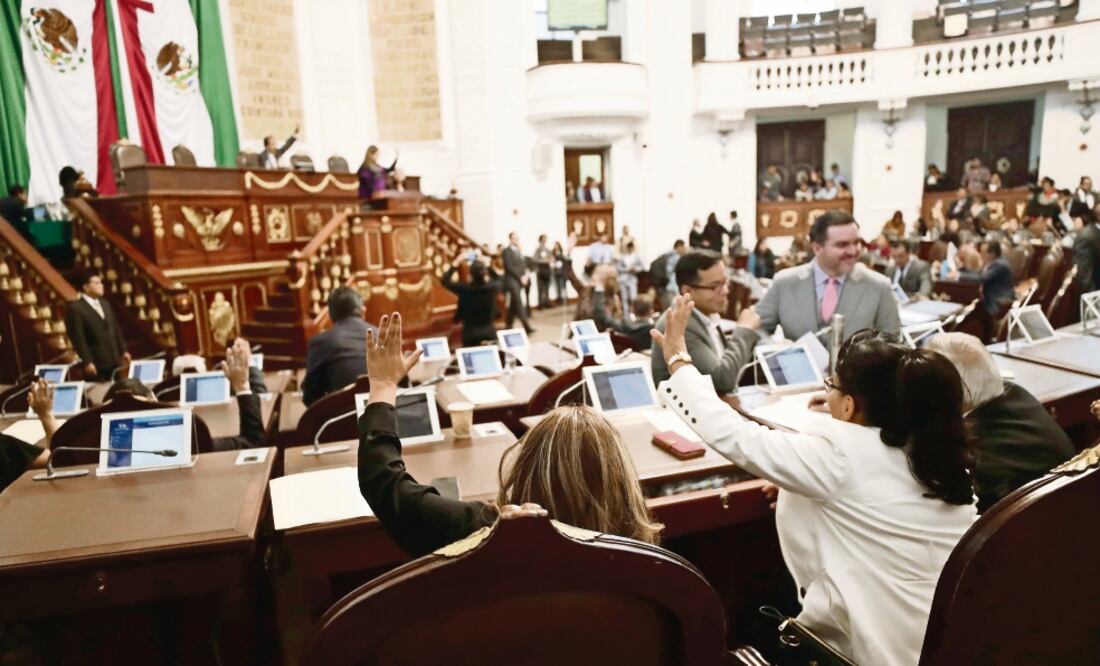 El tema de la Planta de Termovalorización generó debate en Donceles y Allende entre diputados de Morena, PRD y Encuentro Social, en si debe o no tenerse en la capital del país una planta de esta magnitud. Foto: ALEJANDRA LEYVA. EL UNIVERSAL