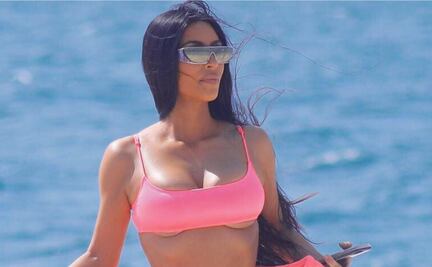 Kim Kardashian presume cuerpazo con foto en bikini