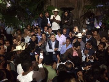 Meade frena rescate para Veracruz: Yunes