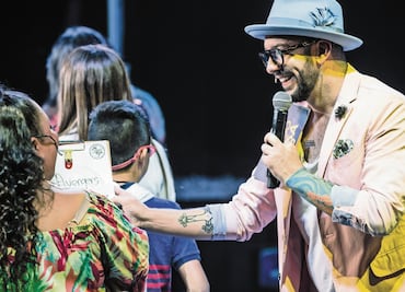 Buena vibra en "Me caigo de risa" antes de salir a escena